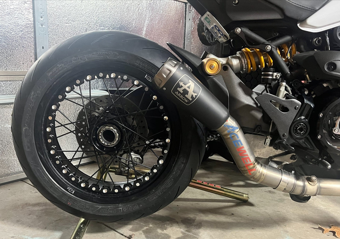 Kineo Wheels für Ducati Monster 600 1999-2001