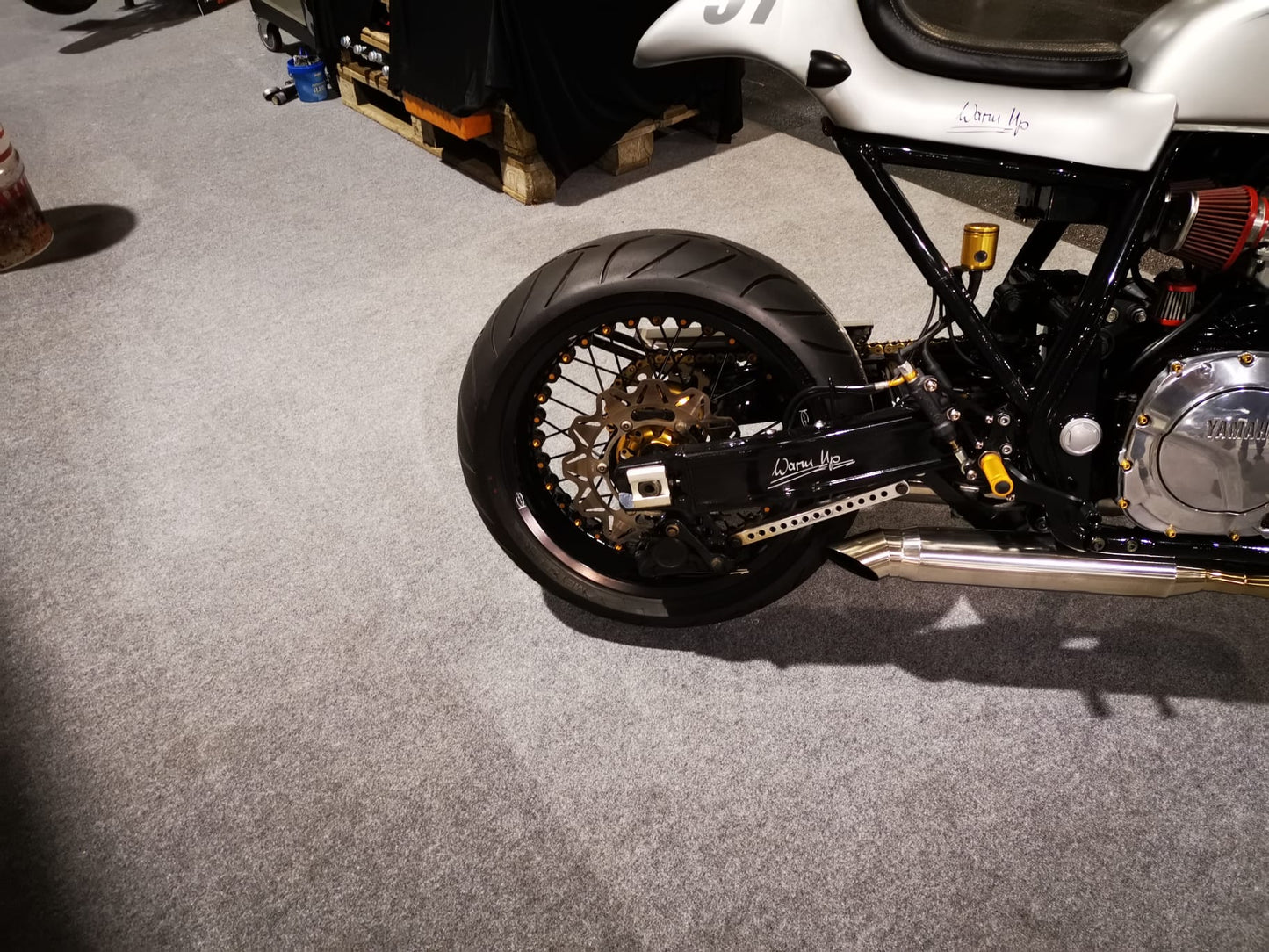 Kineo Wheels für Yamaha XJR 1300 2004-2006