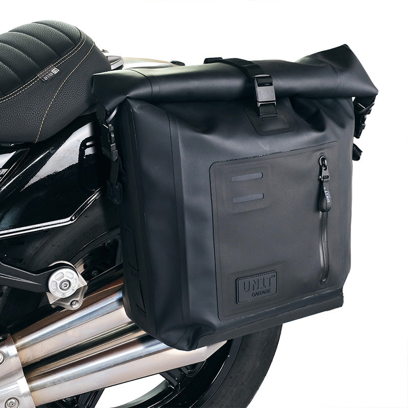 Khali Seitentasche in TPU + BMW R12 Fahrgestell links