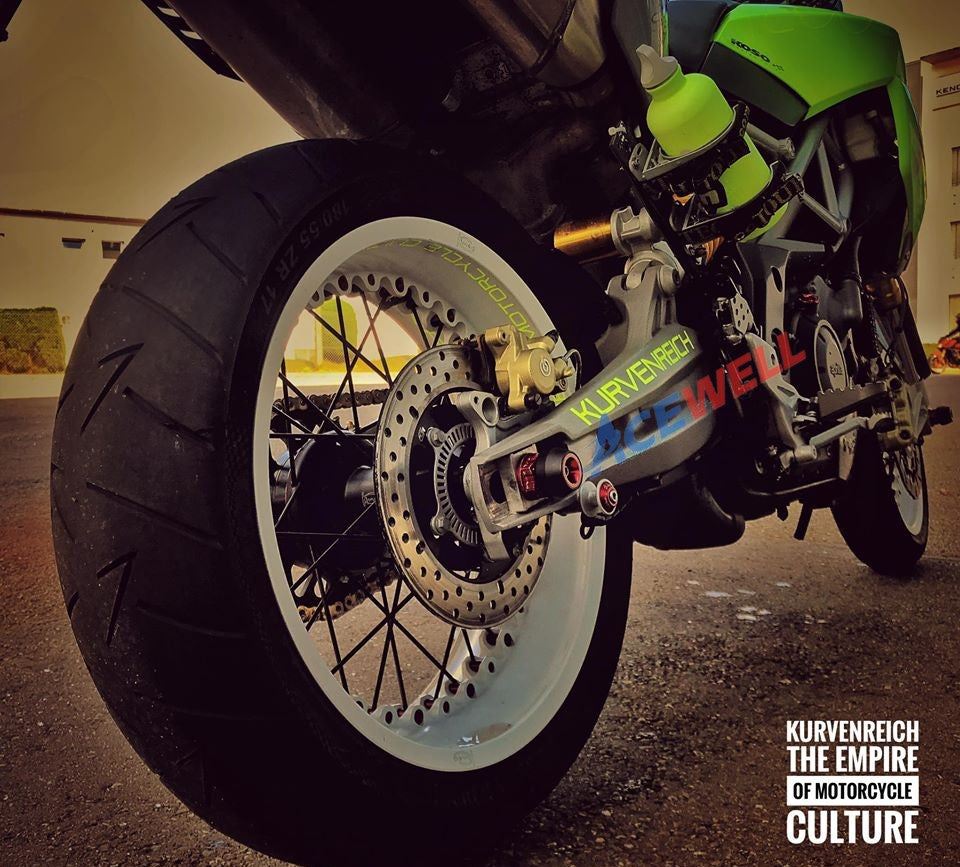 Kineo Wheels für Aprilia Dorsoduro 900  Bj. 2017-2021