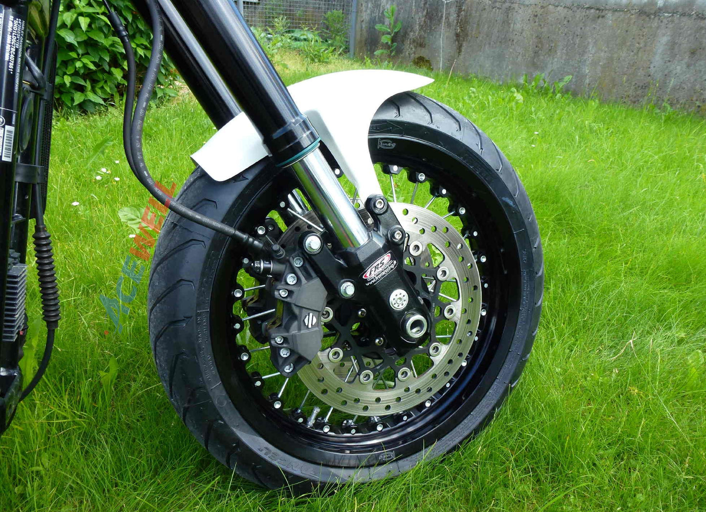 Kineo Wheels für Harley-Davidson XR1200X 2008-2012
