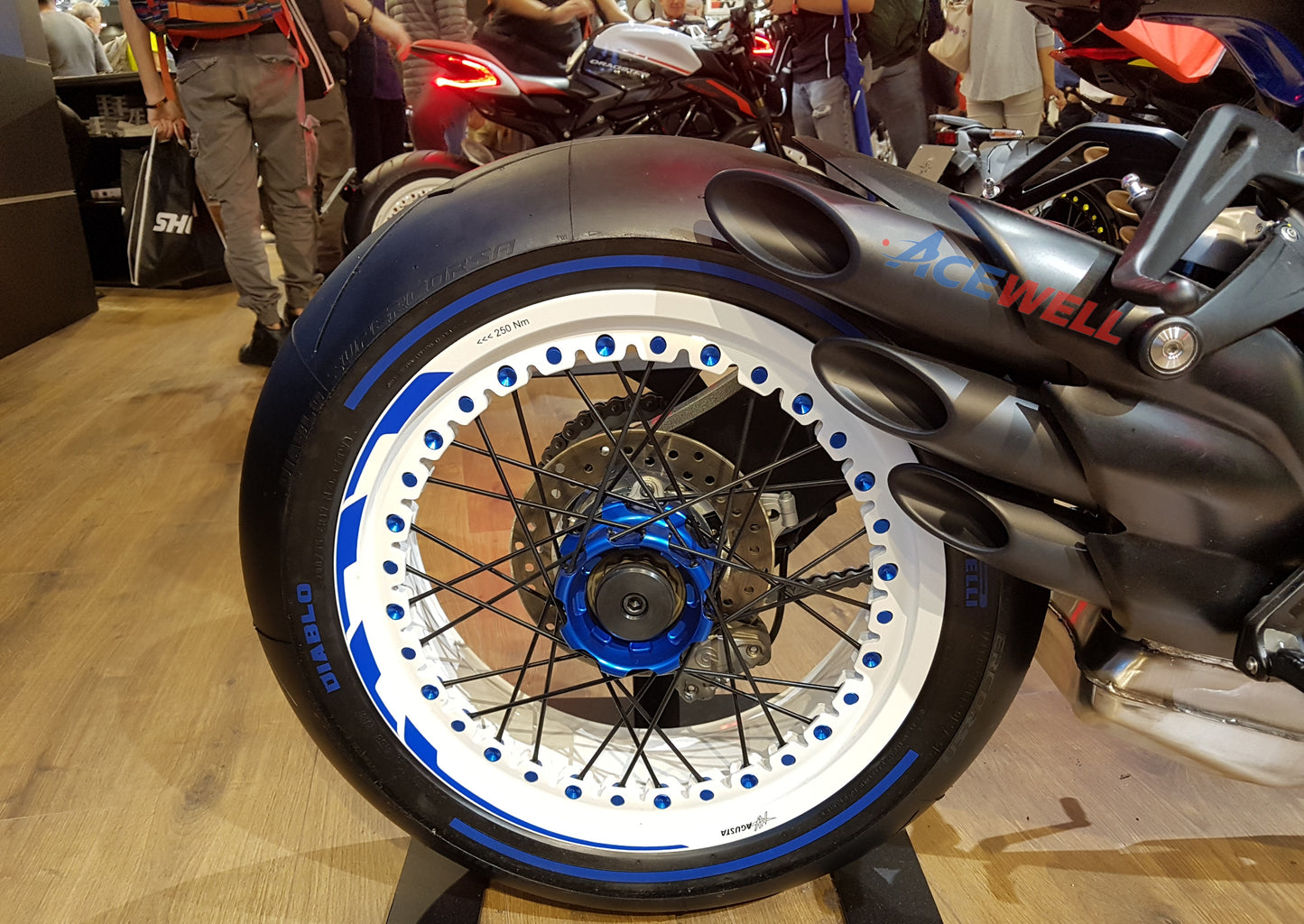 Kineo Wheels for MV Agusta Rush 1000 2020&gt;&gt;
